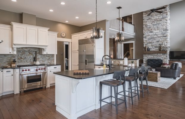 What to Expect When Hiring a Painting Contractor in Hurricane, WV